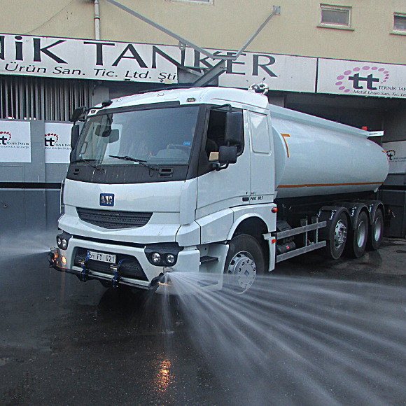 19 Tons of Water Tanker